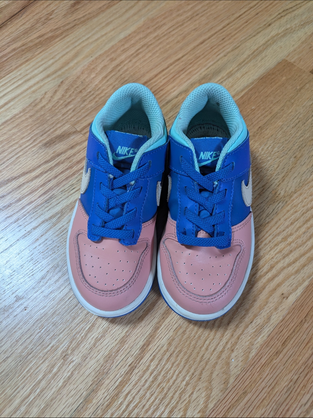 Nike Kids Pink & Blue Low-Top Sneakers